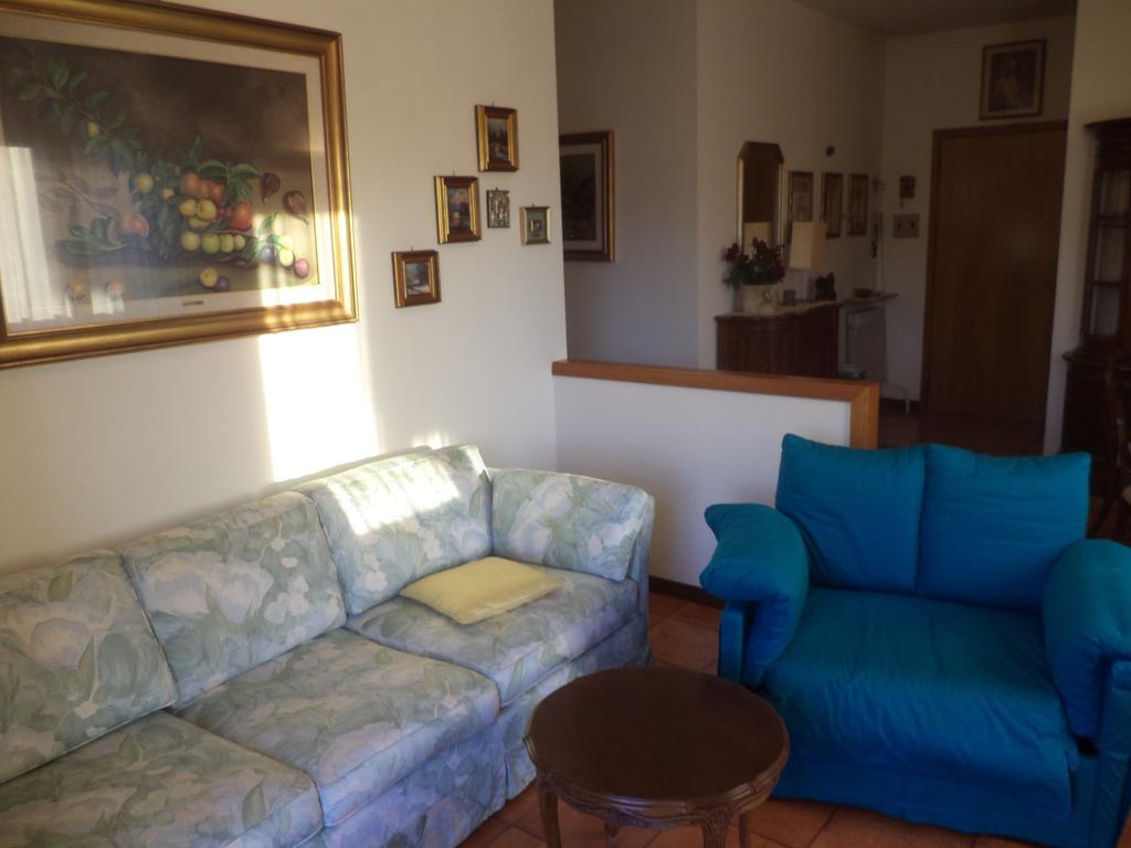 Apartment Montecatini-Terme Near Firenze, Lucca, Pisa Bilik gambar